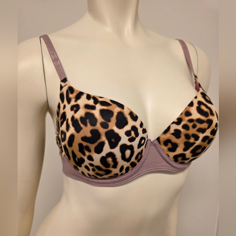 PINK Victoria's Secret Brown Leopard Print WEAR EVERYWHEAR lightly lined Bra 32D